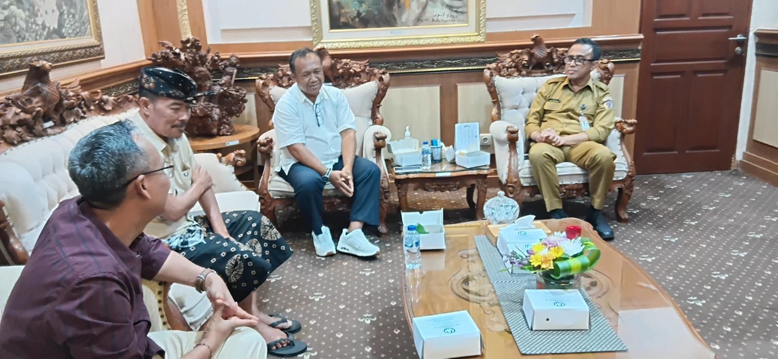 Panitia menghadap Wali Kota Denpasar IGN Jaya Negara