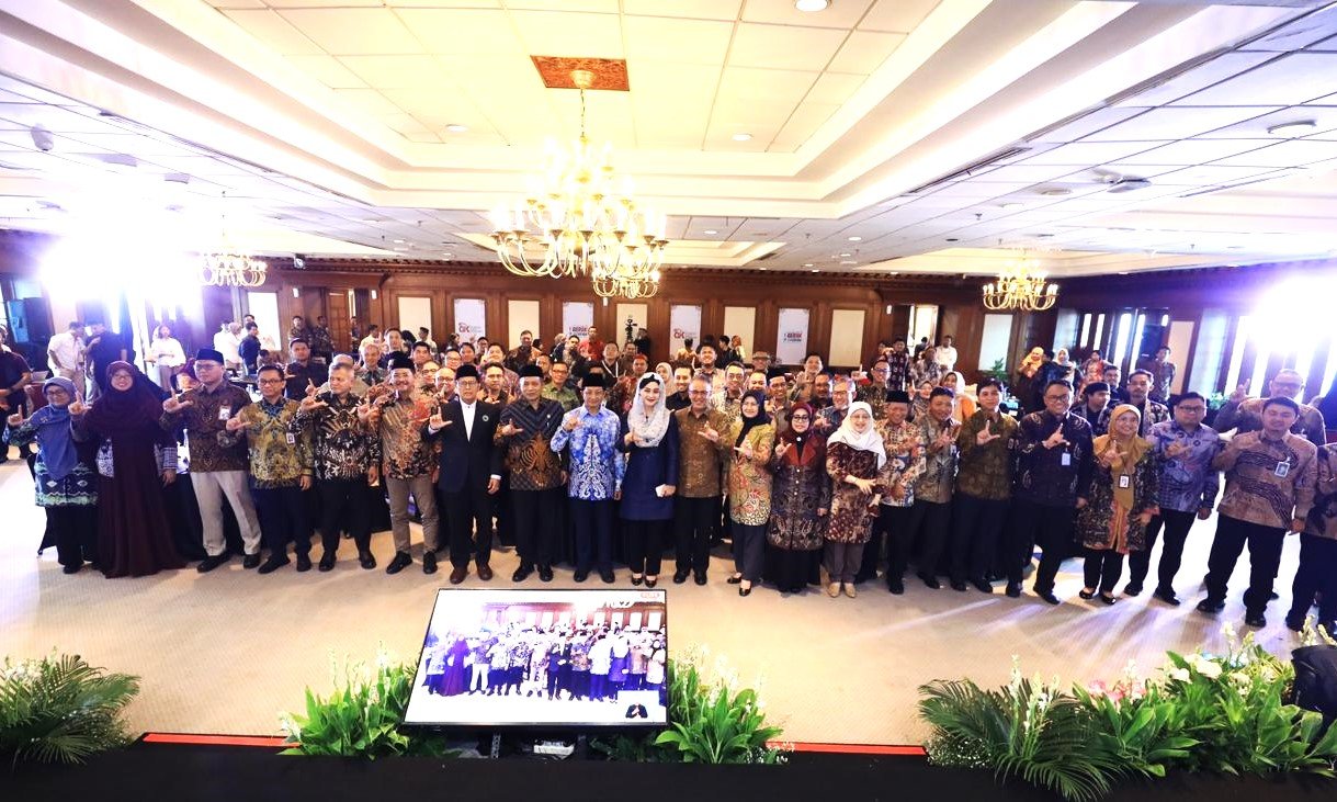 Jumat--OJK1
