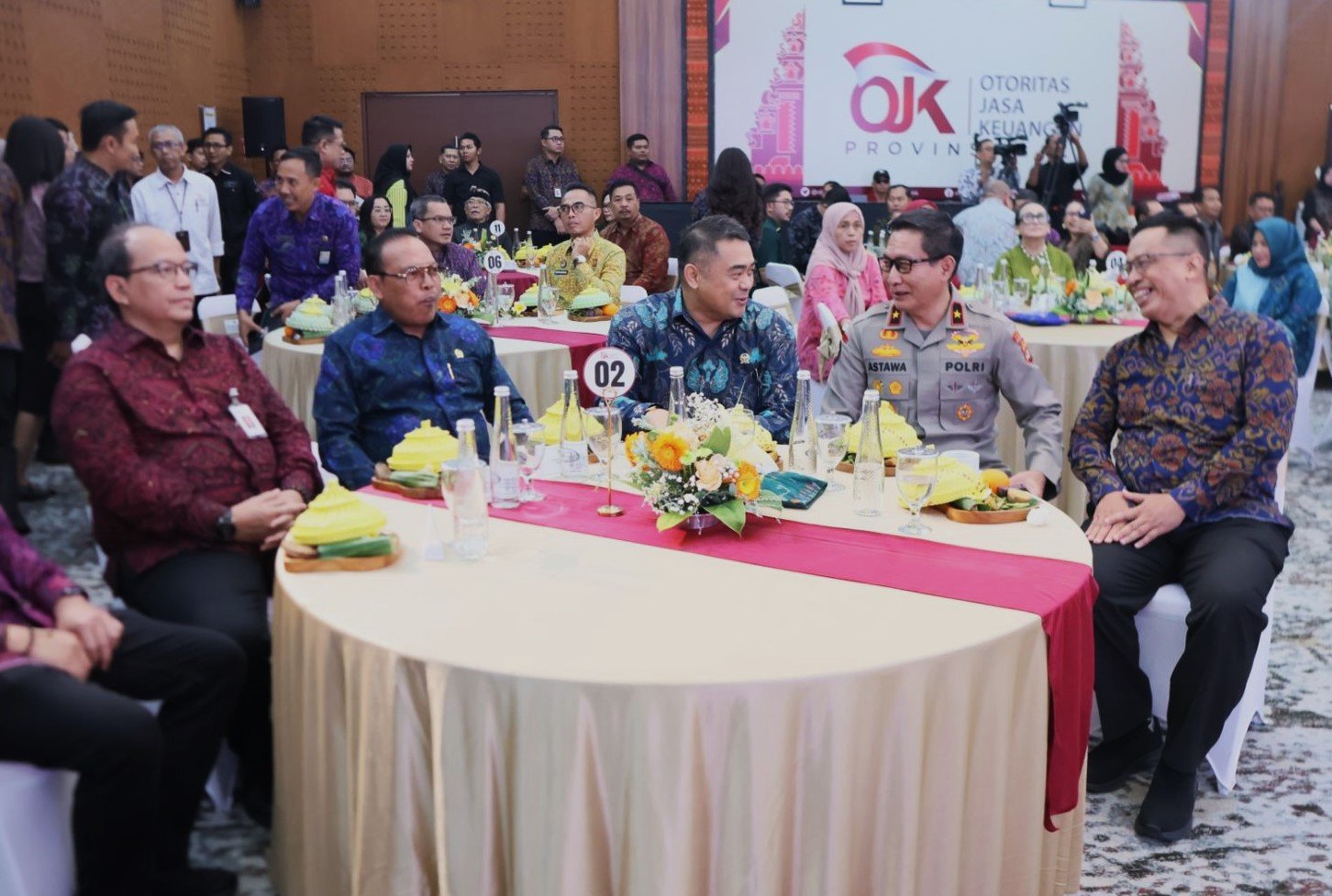 Rabu--OJK3