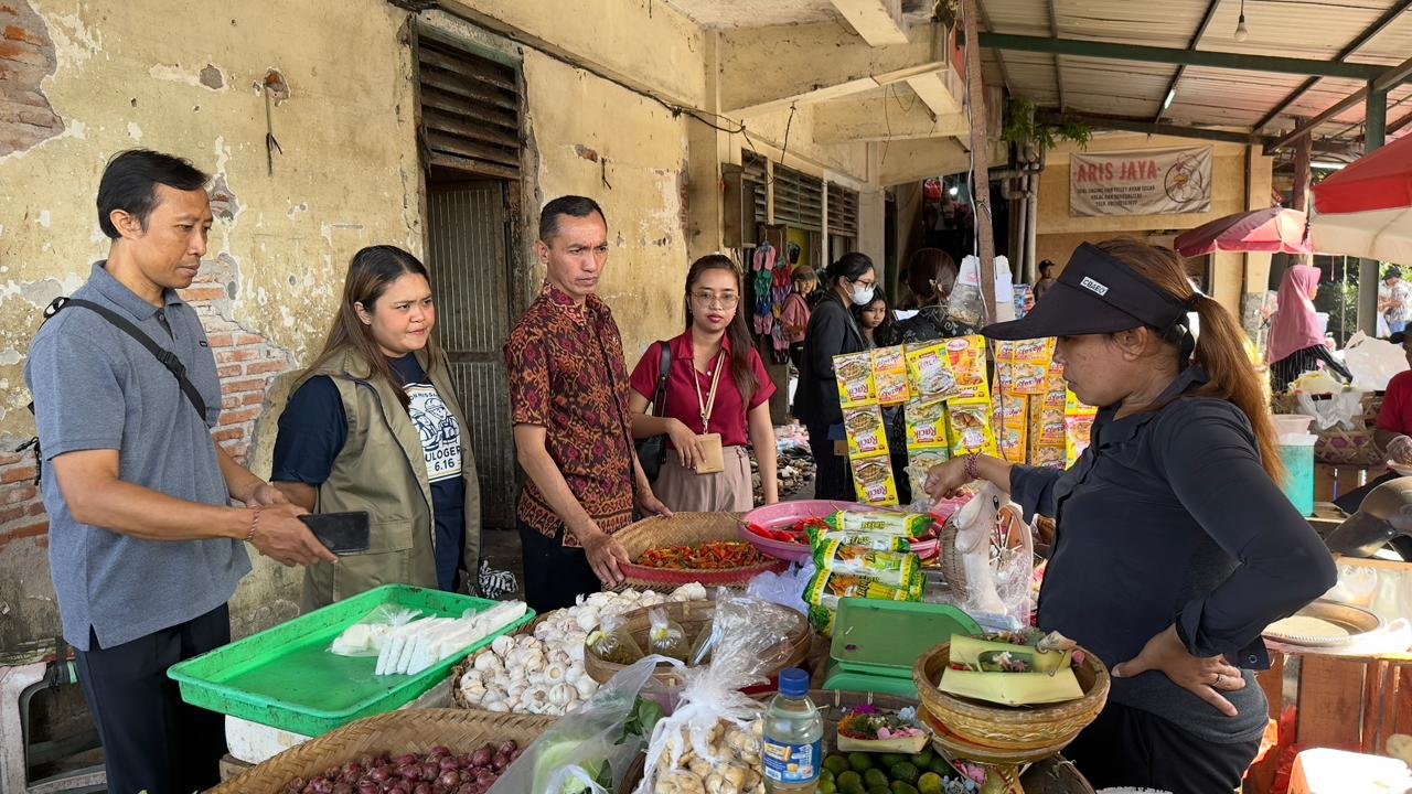 Sabtu--sidak pasar