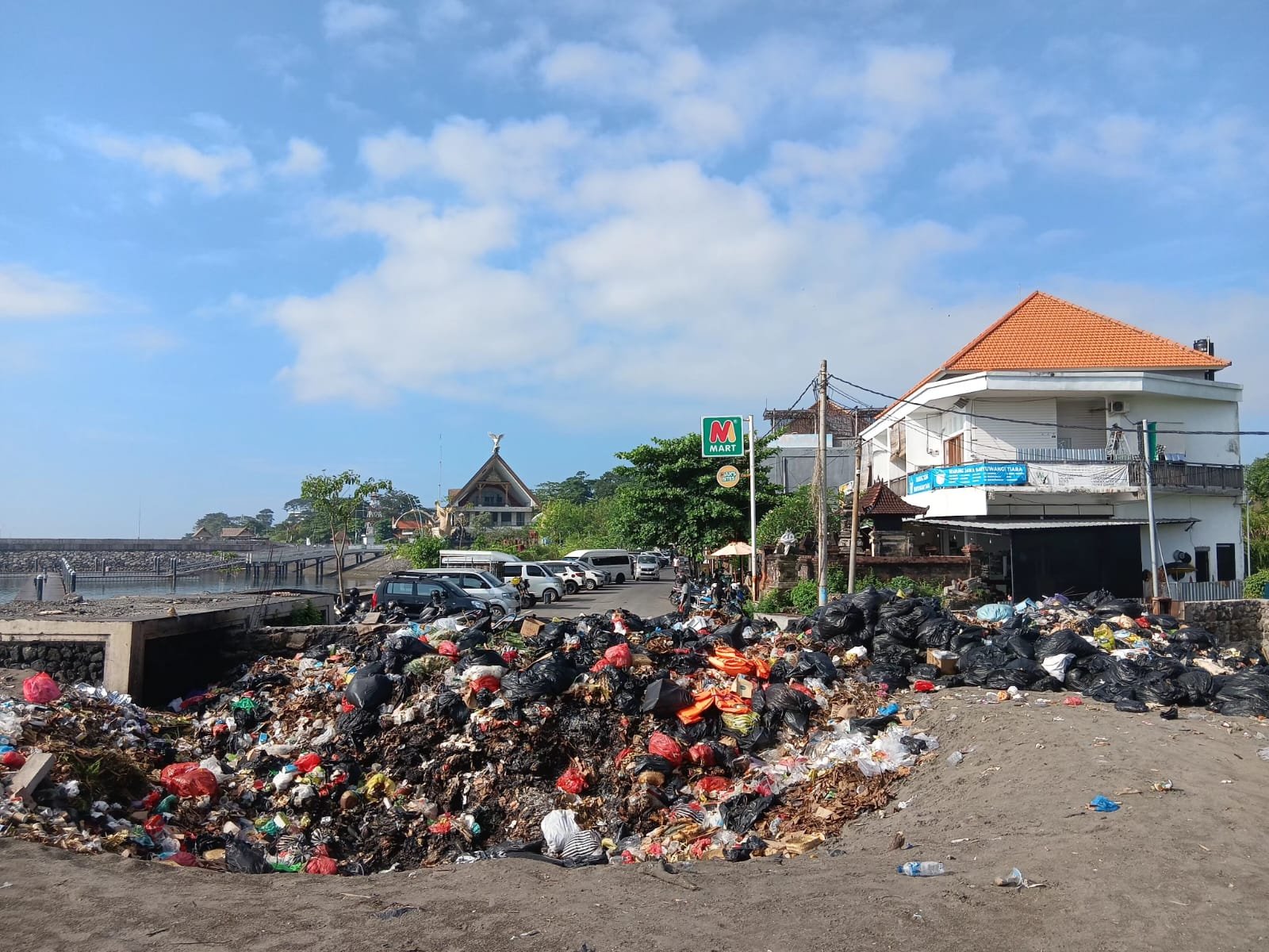 jUMAT--sAMPAH