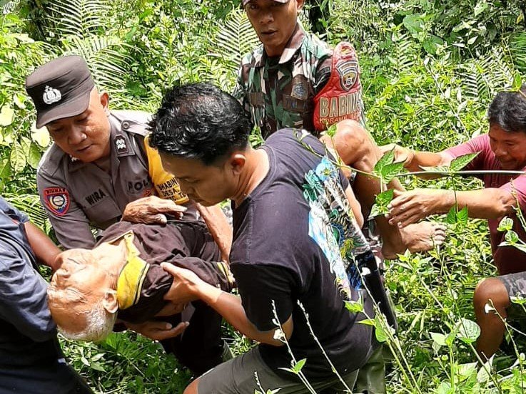 Minggu--Eva