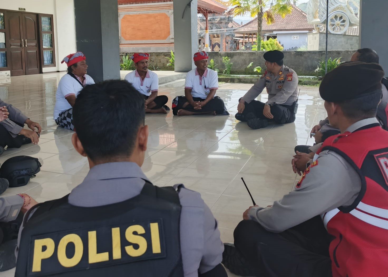 Rabu--dialog