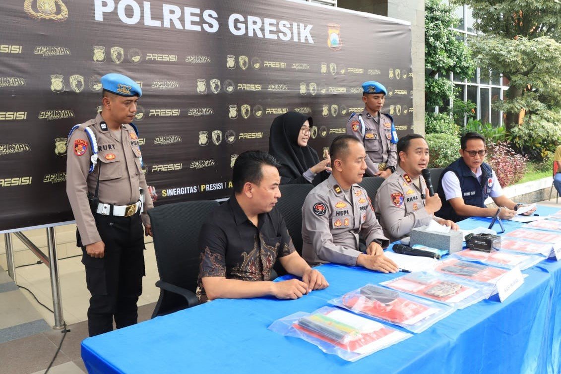 Sabtu--gresik
