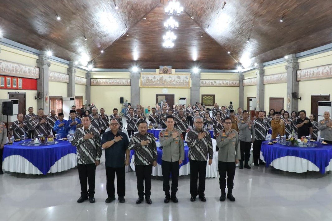 Senin--Purna2