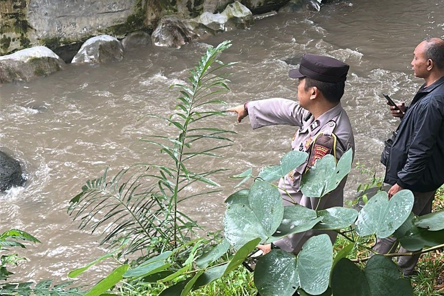 Senin--tewas3