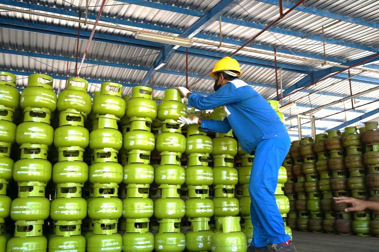 Selasa--LPG1