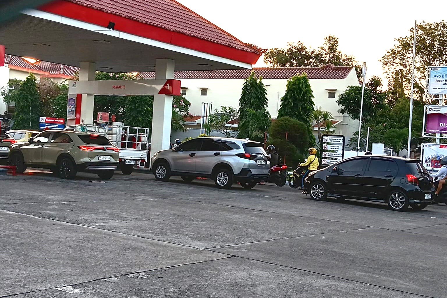 Selasa--LPG3