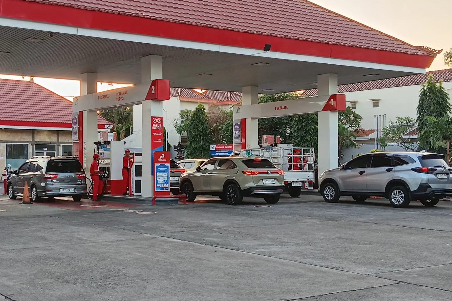 Selasa--LPG5