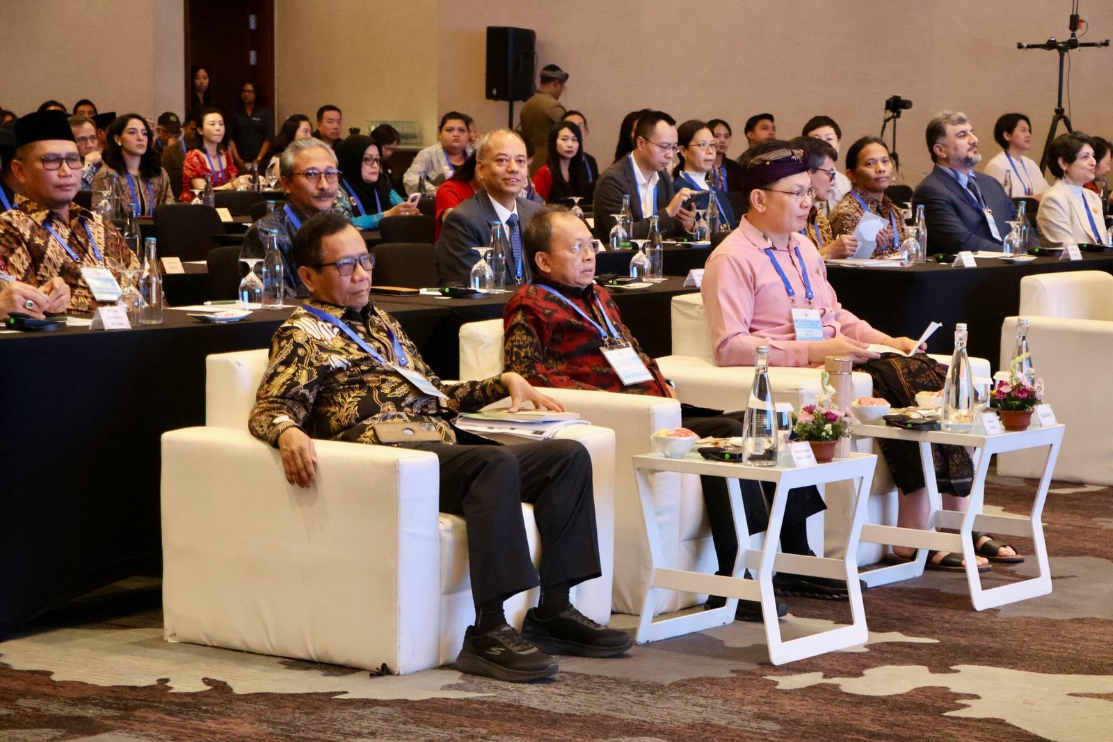 Senin--forum2