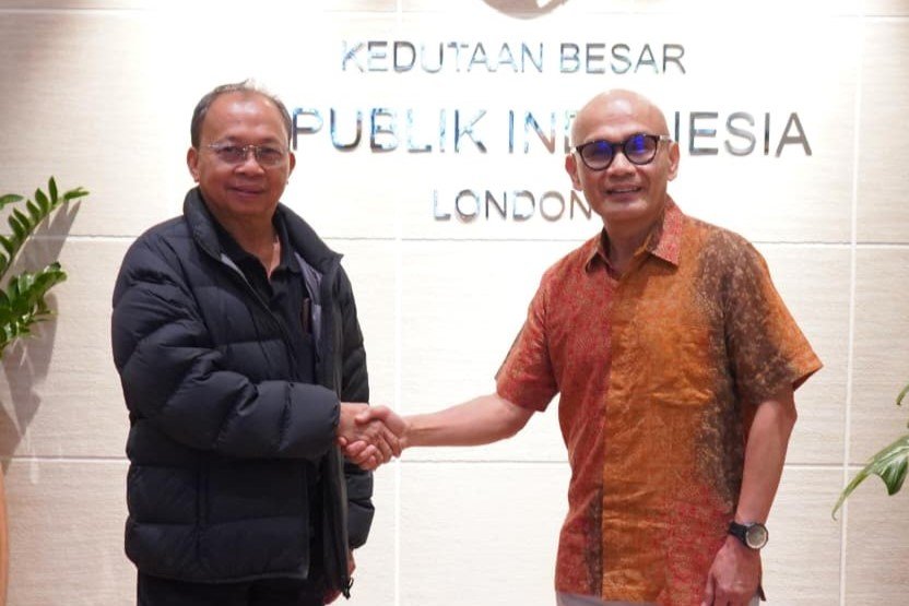 Senin--london2