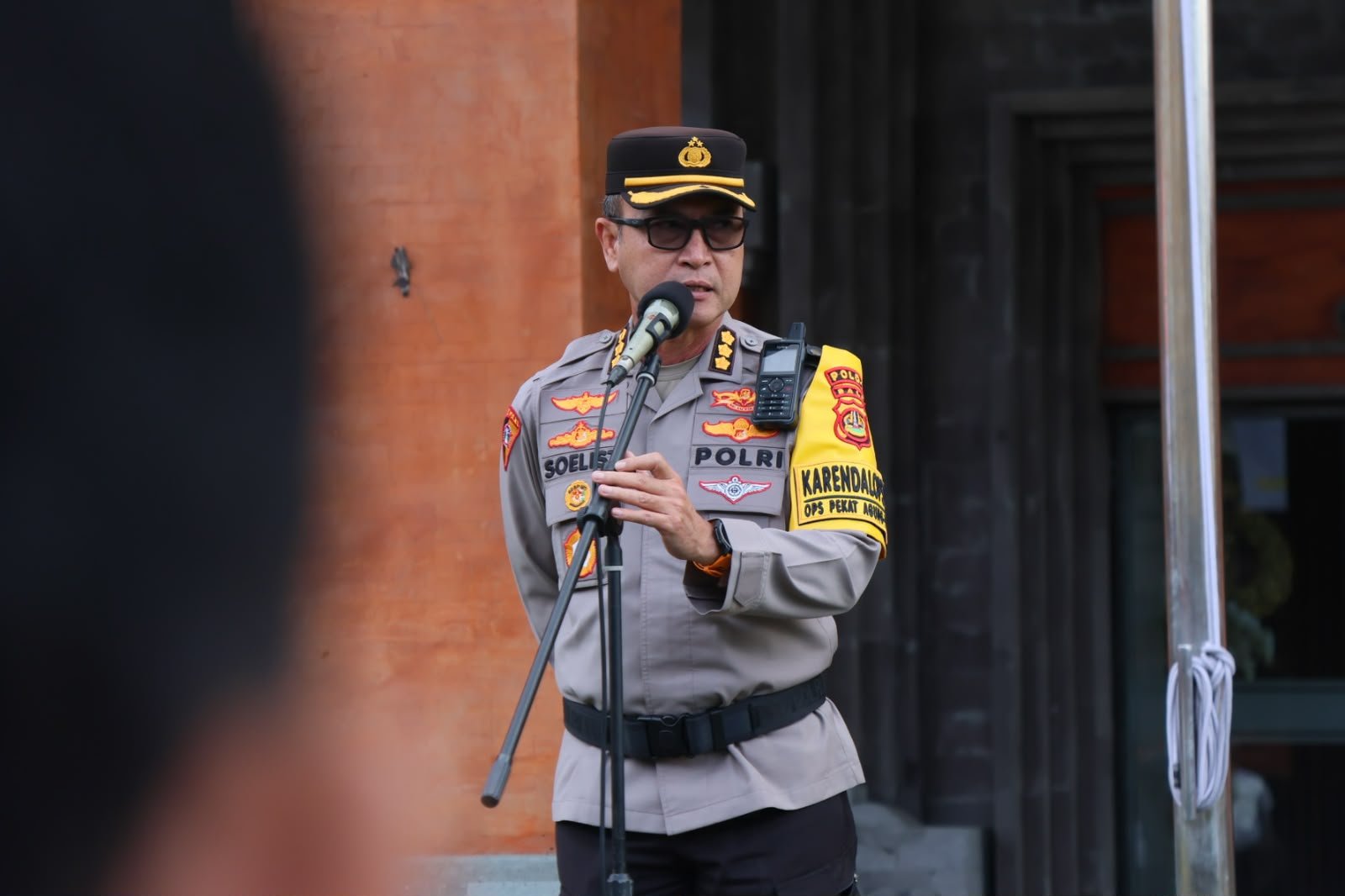 Rabu--pekat1