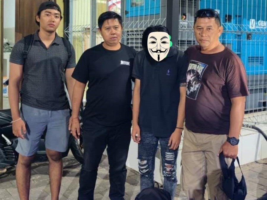 Senin--maling