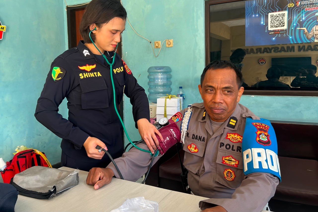 Senin--sehat1