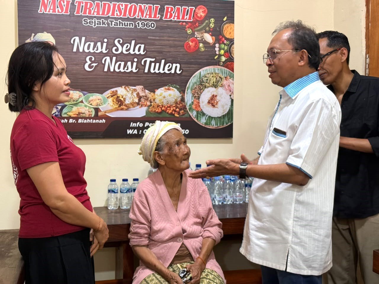 Minggu--Koster