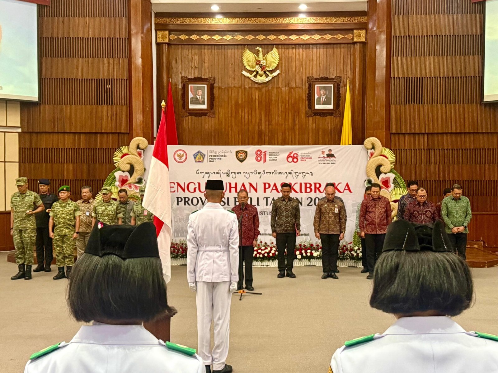 Minggu--pasukan