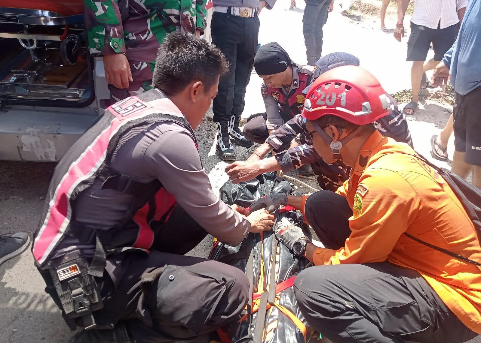 Minggu--tewas3