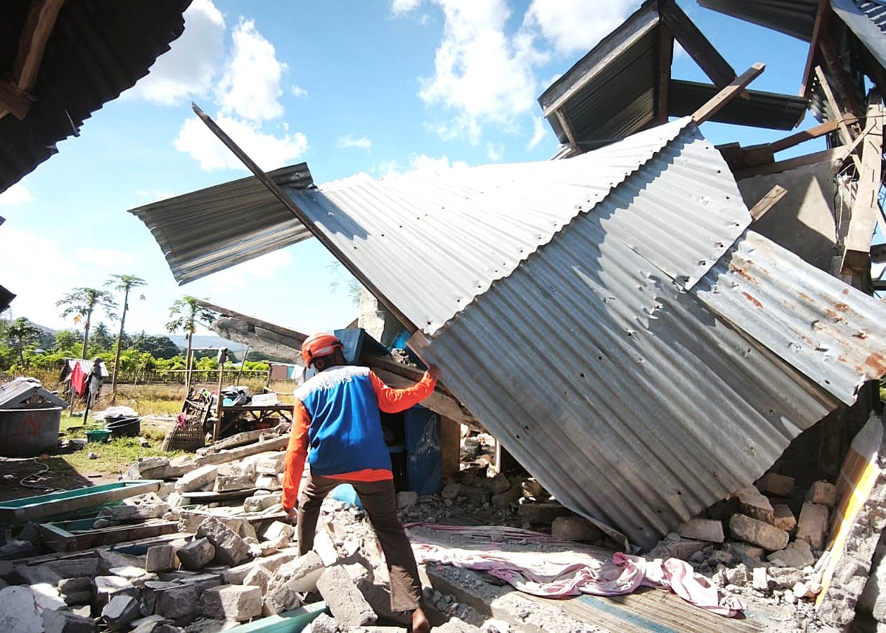 Rabu--gempa