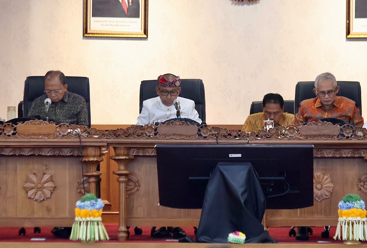 Senin--koster2