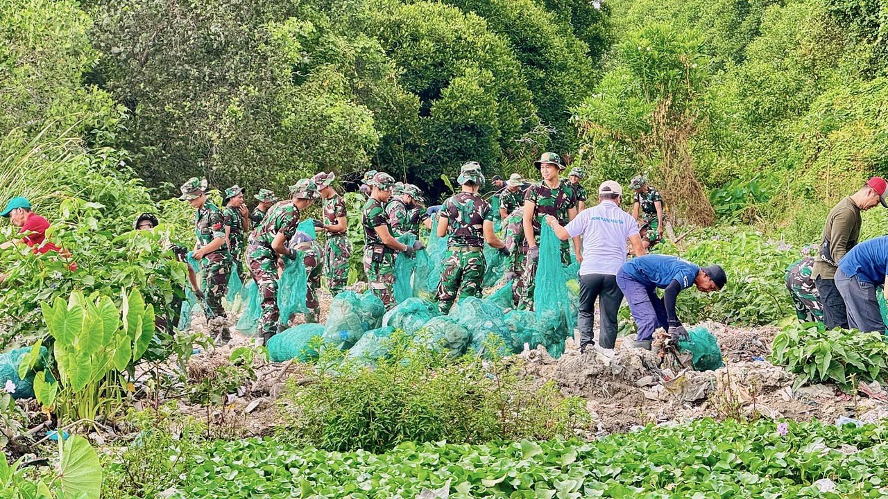 Jumat-Sampah3
