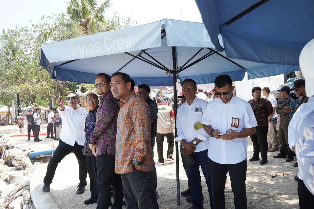 Minggu--Kuta