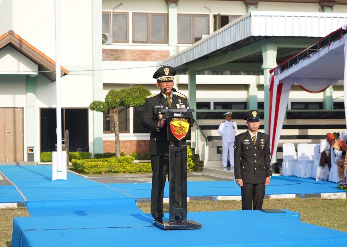 Senin--TNI1
